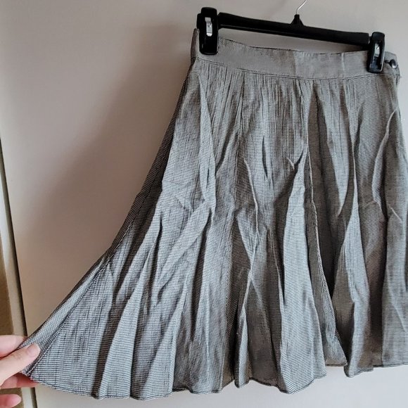 Vintage New York Style Houndstooth Black White Short Skirt Size M Made in USA - Picture 2 of 5